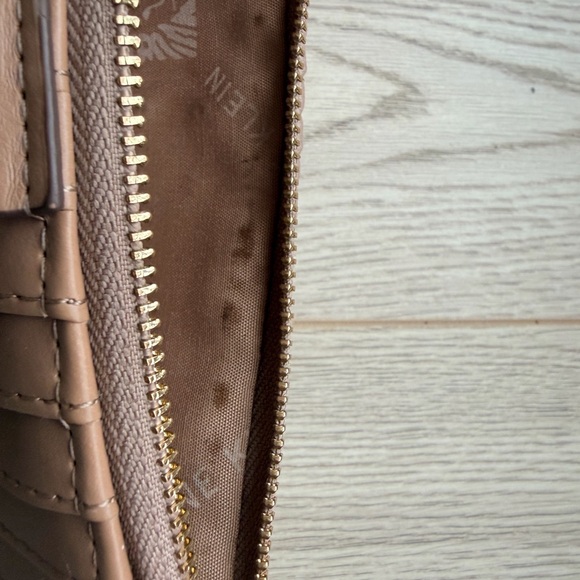 3/$20 Anne Klein Quilted Bi Fold Wristlet Wallet - Picture 5 of 10